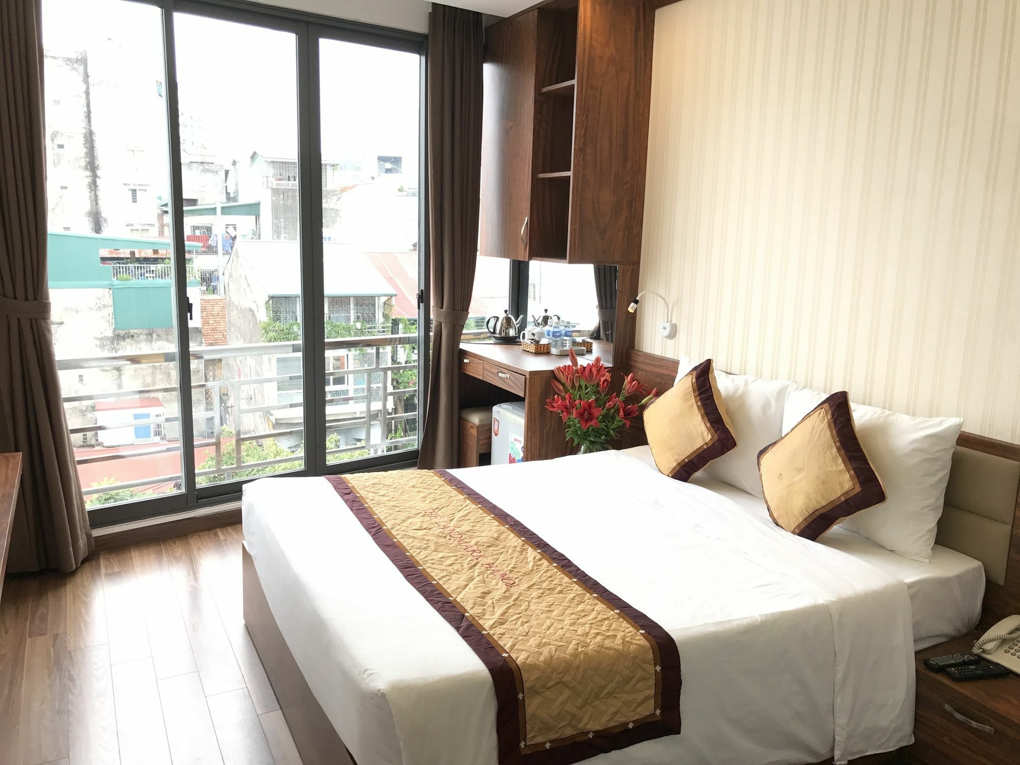 โรงแรมเบลอามี ฮานอย ภายนอก รูปภาพ